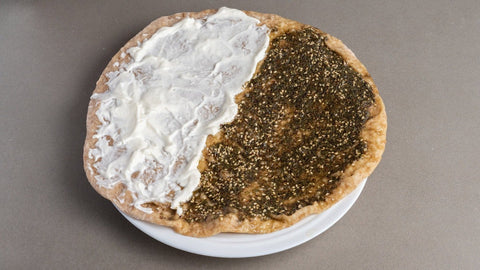 Galette Saj Mixte : Thym & Fromage Blanc (Zaatar & Labné)